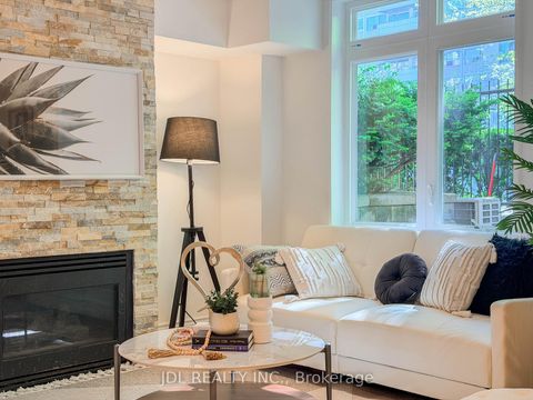 Photo 8 at 5 - 87 Lillian Street, Mount Pleasant West, Toronto