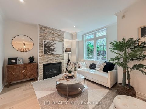 Photo 11 at 5 - 87 Lillian Street, Mount Pleasant West, Toronto