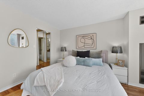 Photo 15 at 410 - 5765 Yonge Street, Newtonbrook East, Toronto