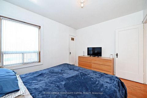Photo 18 at 232 Church Street, Weston, Toronto