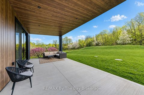 Photo 11 at 18 Raintree Court, Rural Clearview, Clearview
