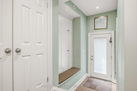 Photo 9 at 107 Esgore Drive, Nortown, Toronto