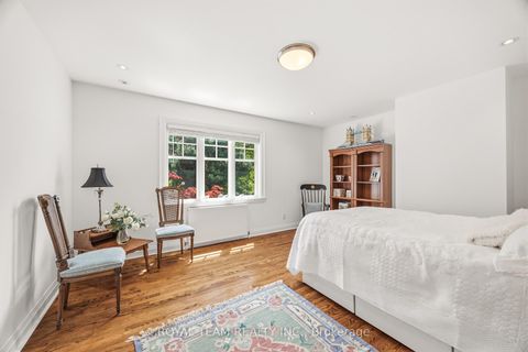 Photo 21 at 107 Esgore Drive, Nortown, Toronto