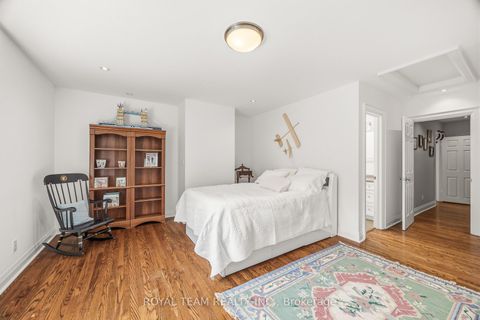 Photo 22 at 107 Esgore Drive, Nortown, Toronto