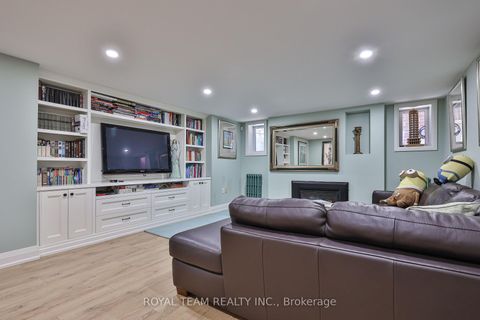 Photo 25 at 107 Esgore Drive, Nortown, Toronto
