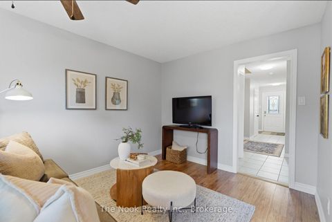 Photo 14 at 15 Chance Court, Bowmanville, Clarington
