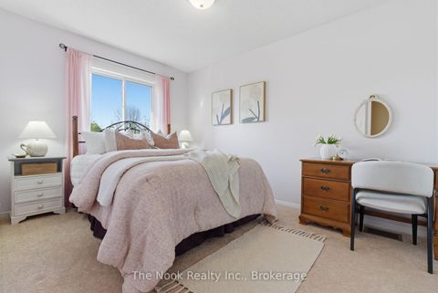 Photo 22 at 15 Chance Court, Bowmanville, Clarington