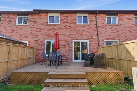 Photo 29 at 15 Chance Court, Bowmanville, Clarington