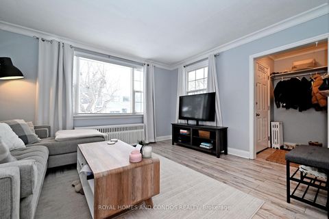Photo 4 at 13 Forty First Street, Long Branch, Toronto