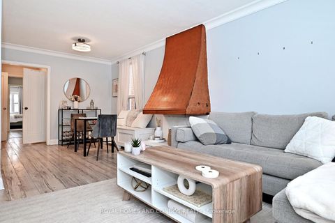 Photo 9 at 13 Forty First Street, Long Branch, Toronto