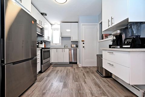 Photo 16 at 13 Forty First Street, Long Branch, Toronto