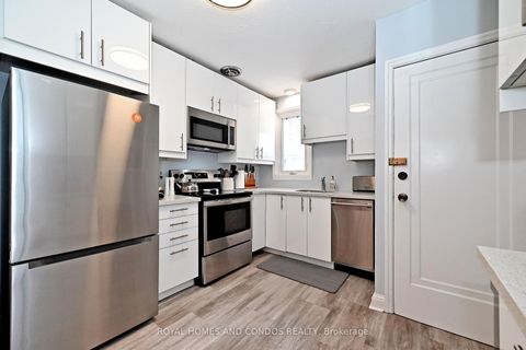 Photo 17 at 13 Forty First Street, Long Branch, Toronto