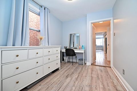 Photo 22 at 13 Forty First Street, Long Branch, Toronto