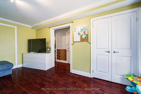 Photo 3 at 2 George Anderson Court, Amesbury, Toronto