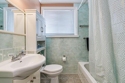 Photo 26 at 2 George Anderson Court, Amesbury, Toronto