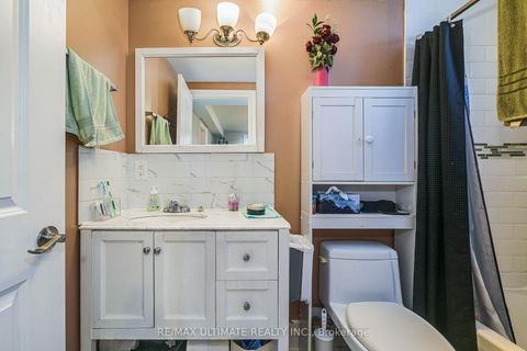 Photo 36 at 2 George Anderson Court, Amesbury, Toronto