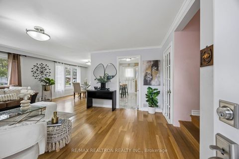 Photo 3 at 867 Scarborough Golf Clu Road, Morningside, Toronto