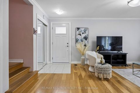 Photo 16 at 867 Scarborough Golf Clu Road, Morningside, Toronto