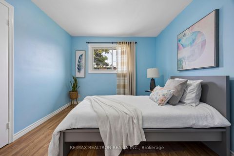 Photo 21 at 867 Scarborough Golf Clu Road, Morningside, Toronto