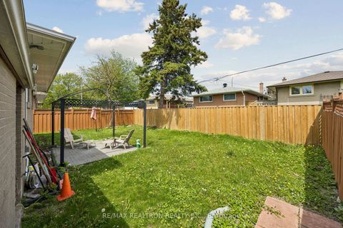 Photo 41 at 867 Scarborough Golf Clu Road, Morningside, Toronto