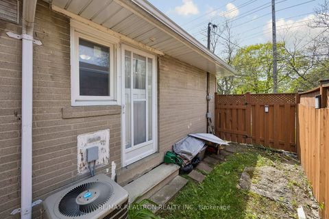 Photo 44 at 867 Scarborough Golf Clu Road, Morningside, Toronto