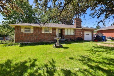 Photo 1 at 6531 King Road, Nobleton, King