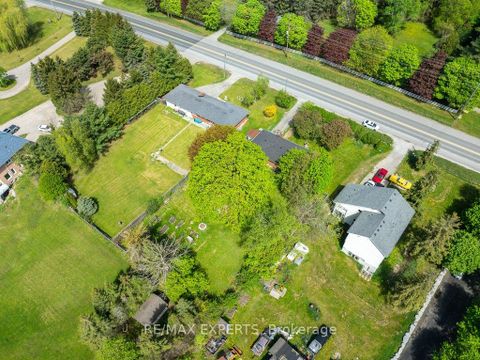 Photo 7 at 6531 King Road, Nobleton, King