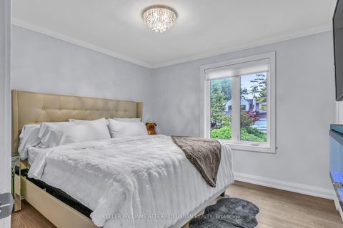Photo 11 at 115 Ashbourne Drive, City Centre West, Toronto
