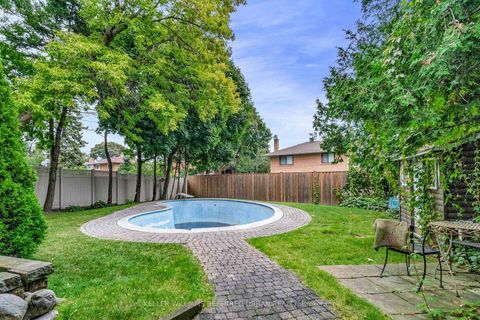 Photo 22 at 115 Ashbourne Drive, City Centre West, Toronto