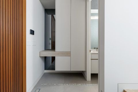 Photo 4 at 21 Farrell Avenue, Willowdale West, Toronto