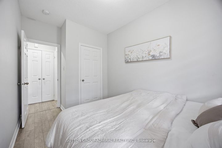 Photo 11 at 56 - 180 Howden Boulevard, Westgate, Brampton