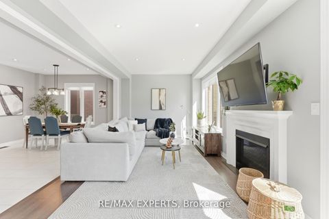 Photo 9 at 45 Bright Land Drive, Kleinburg, Vaughan