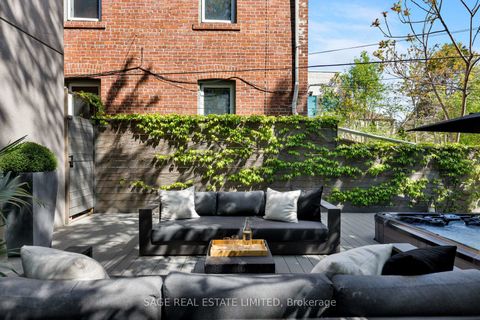 Photo 16 at 979 Broadview Avenue, Broadview North, Toronto