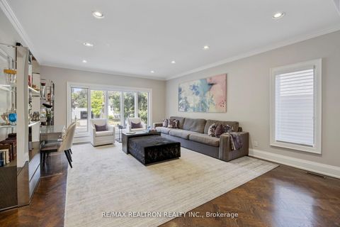Photo 2 at 597 Coldstream Avenue, Lawrence, Toronto