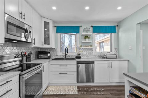 Photo 6 at 823 Essa Road, Holly, Barrie