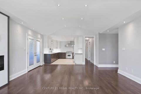 Photo 8 at 18 Rowse Crescent, The Westway, Toronto