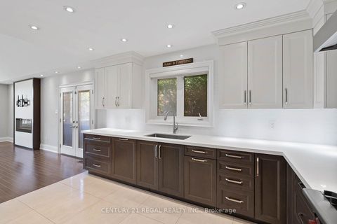 Photo 12 at 18 Rowse Crescent, The Westway, Toronto