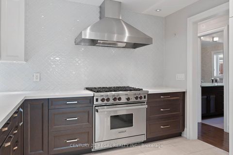 Photo 14 at 18 Rowse Crescent, The Westway, Toronto