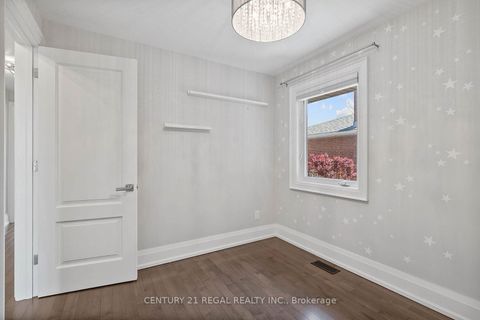 Photo 23 at 18 Rowse Crescent, The Westway, Toronto