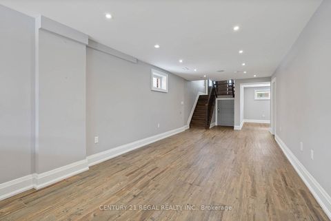Photo 30 at 18 Rowse Crescent, The Westway, Toronto