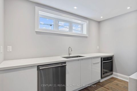 Photo 33 at 18 Rowse Crescent, The Westway, Toronto