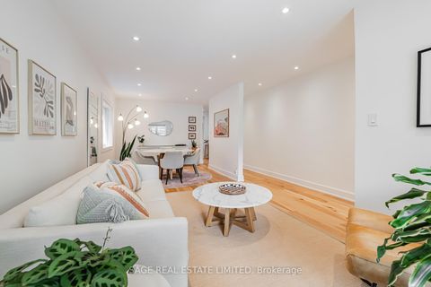 Photo 6 at 39A Uxbridge Avenue, Pellam Park, Toronto