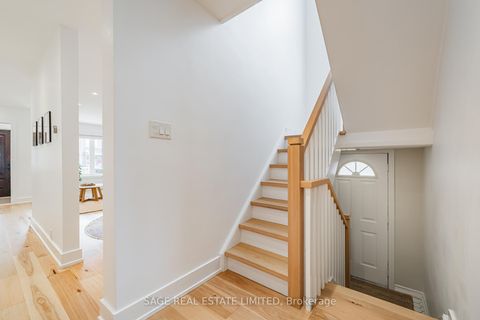 Photo 15 at 39A Uxbridge Avenue, Pellam Park, Toronto