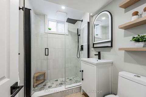 Photo 33 at 39A Uxbridge Avenue, Pellam Park, Toronto