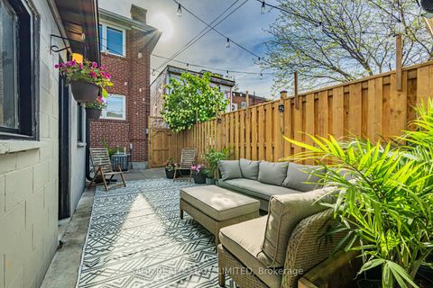 Photo 38 at 39A Uxbridge Avenue, Pellam Park, Toronto