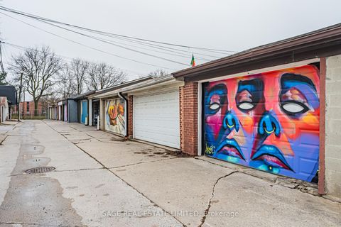 Photo 49 at 39A Uxbridge Avenue, Pellam Park, Toronto