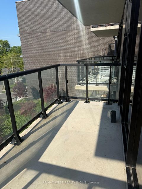 Photo 20 at 407 - 7 Smith Crescent, Queensway, Toronto