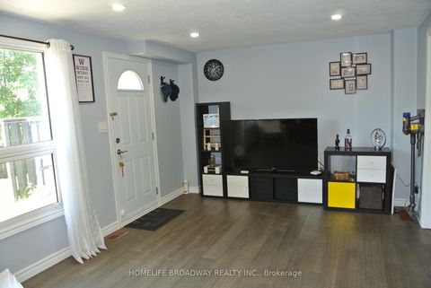Photo 6 at 54 - 850 Huntingwood Drive, L'Amoreaux, Toronto