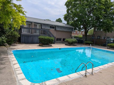 Photo 17 at 54 - 850 Huntingwood Drive, L'Amoreaux, Toronto