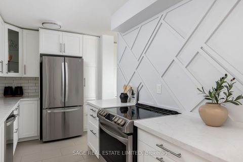 Photo 23 at 510 - 61 Richview Road, Humber Heights, Toronto